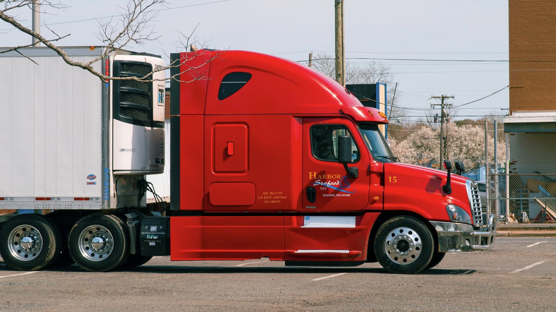 LKW verkaufen: So klappt der rechtssichere Verkauf ohne böse Überraschungen